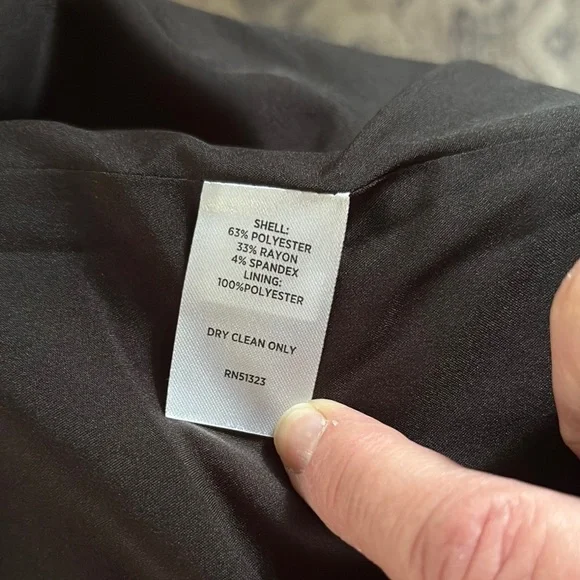 Halogen Black Women's Sleeveless Double-Breasted Trench Vest medium - Picture 6 of 16